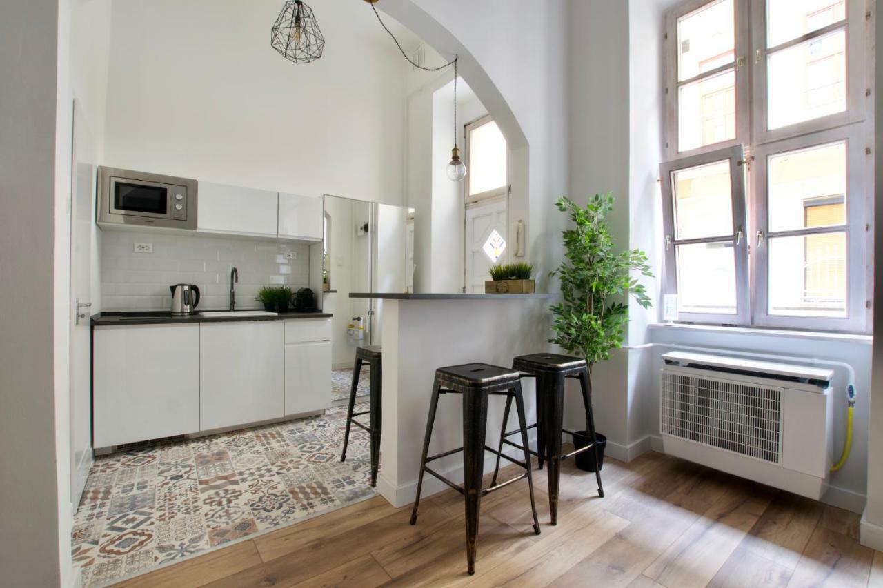 Standard By Hi5 - Rákóczi 23 Appartamento Budapest